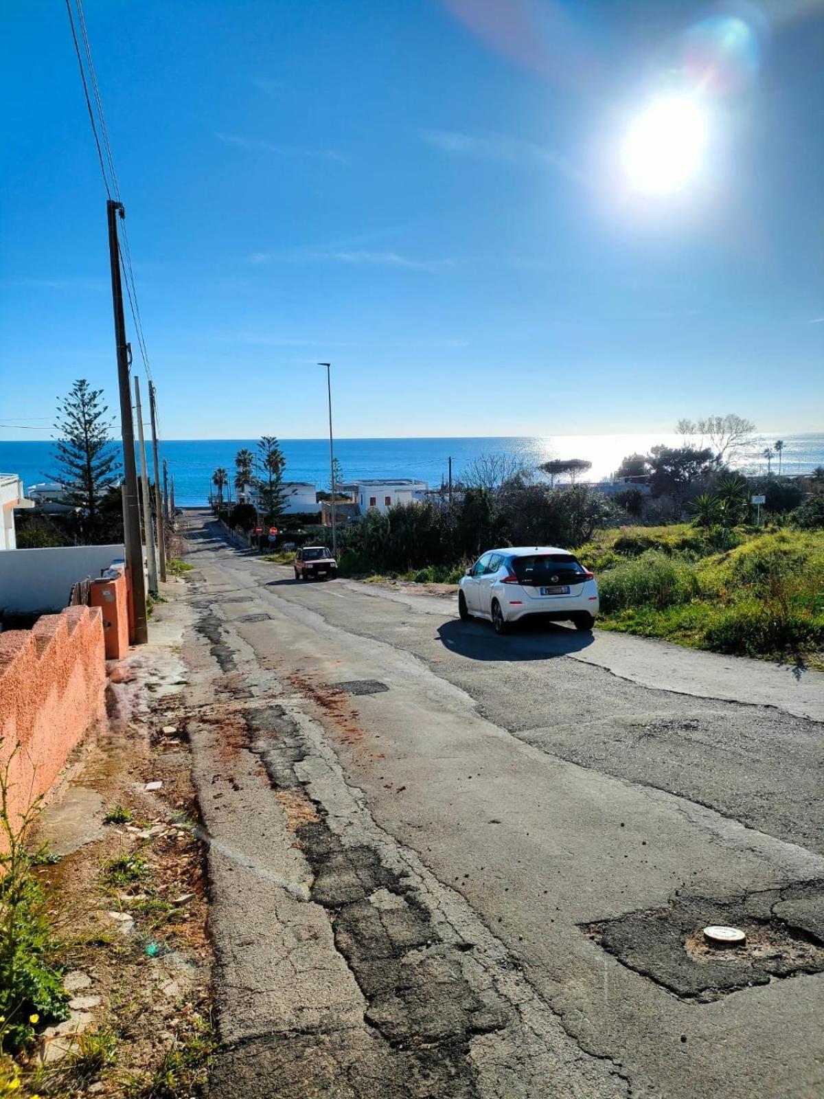 Villetta Blu Mare Torre Vado Eksteriør billede